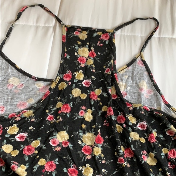 Forever 21 Racer Back Top - Picture 3 of 3